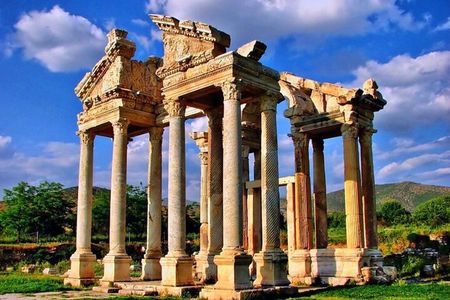 Pamukkale & Aphrodisias From Kusadasi