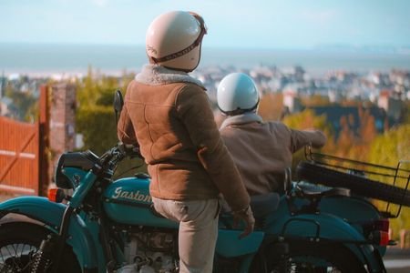Private tour: visit Deauville in a sidecar