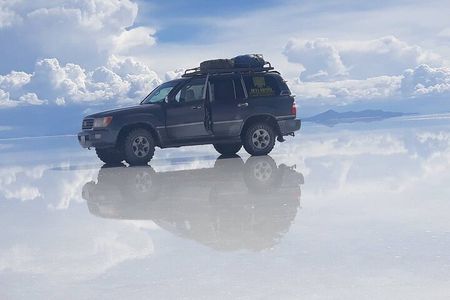 Salar de Uyuni with Lodging - 2 full days - With Minor Lagoons