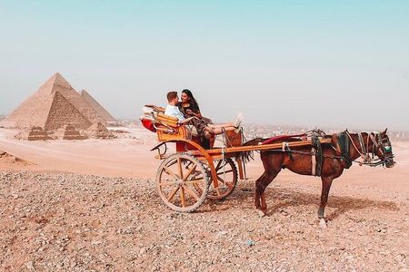 Giza Pyramids Private Half-Day Tour by Horse Carriage