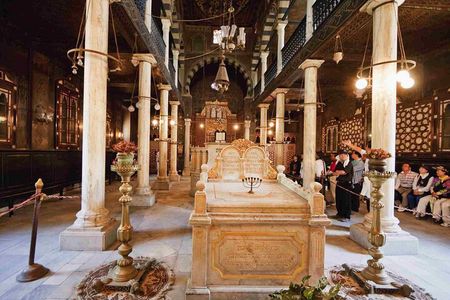 Private 8 Hours Islamic and Christian Tour in Cairo