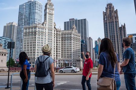Chicago Walking Tour: Historic Treasures of Chicago