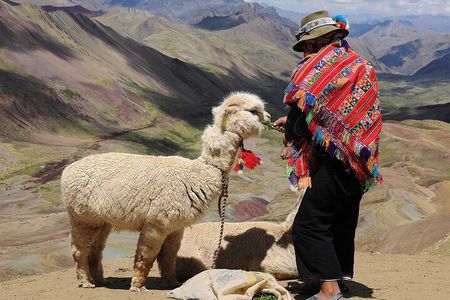 5 Days: Cusco, Sacred Valley, MachuPicchu and Rainbow Mountain