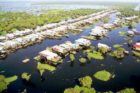 Kompong Phluk with Two Villages cruise tour from Siem Riep