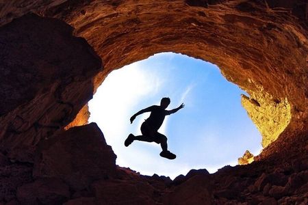Heet Cave Tour 