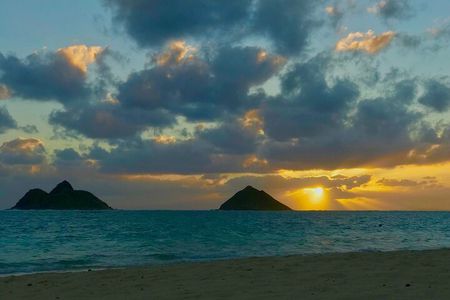 Private Grand Circle Island Tour of Oahu