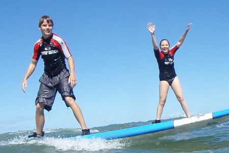 Maui: Two Hour Beginner Group Surf Lesson in Kihei