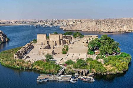Aswan, Edfu, and Kom Ombo Private Full-Day Tour from Luxor by Road and Rail