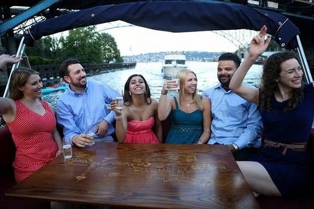One Hour Social Sightseeing Cruise - BYOB!