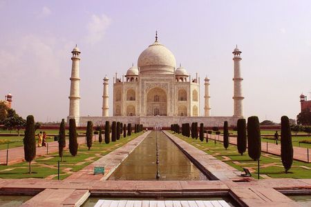 Taj Mahal,Agra Fort,Baby Taj and Methab bagh Day Trip from Delhi