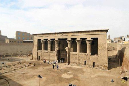 Esna and el Kab Day Trip from Luxor