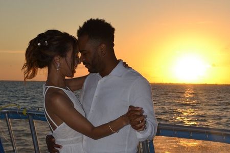 Historic 7-Mile Bridge Sunset Cruise in Marathon