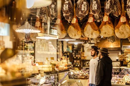 Bologna Private Tour with a Local – Unique & Offbeat