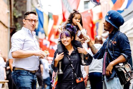 Private Custom London Tour with a Local: Highlights & Hidden Gems 