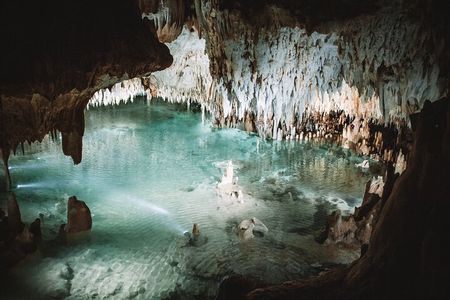 Cayman Crystal Caves Tour in Grand Cayman