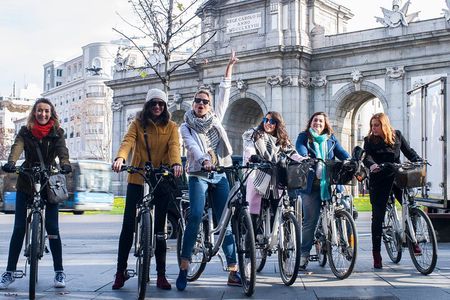 Madrid Sightseeing Electric Bike tour