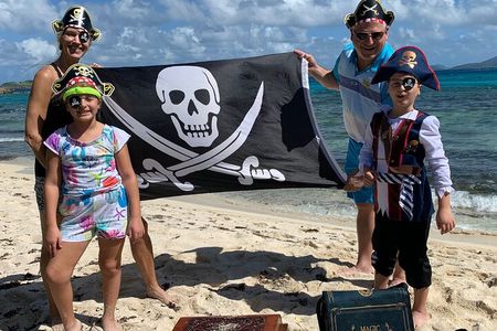 Private Augmented Reality Treasure Hunt in St Thomas