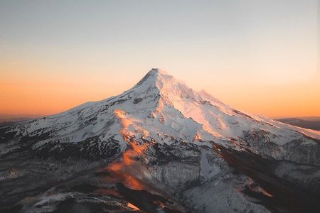 Mount Hood & Columbia River Gorge Air Tour by Envi Adventures