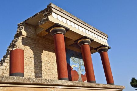 Guided Tour to Knossos Palace & Heraklion