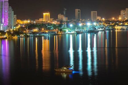 Night Boat Rental in Cartagena Bay