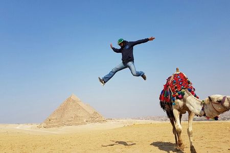  All Inclusive Full-Day Tour to Pyramids, Museum, mosque and Felucca
