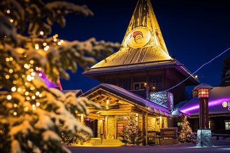 Santa Claus Village Guided Tour & Arctic Animals Adventure