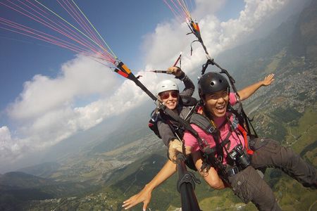 4-hour Paragliding Adventure from Bogota