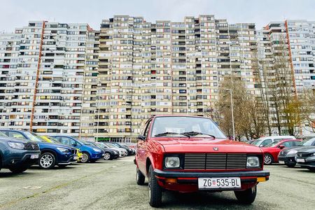 Back to Yugoslavia Private City Tour in Old-Timer Yugo Car