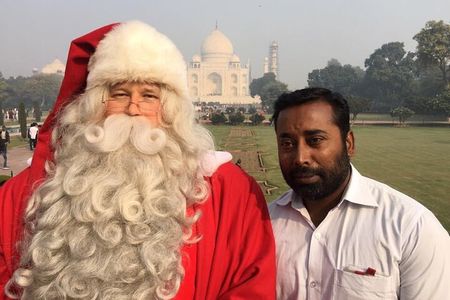Same Day Agra Tour by Fastest Train from Delhi - All Inclusive