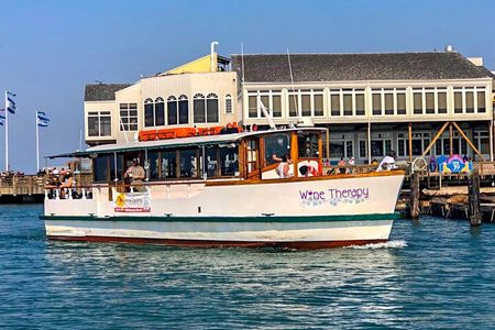 Tour Aboard Wine Therapy