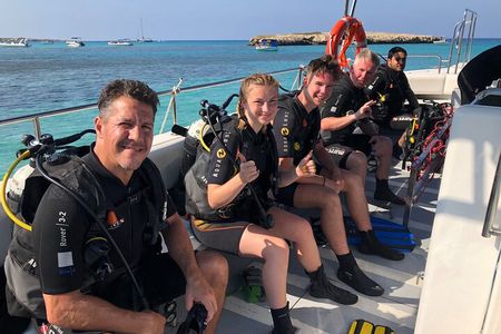 Beginners Discover Scuba Diving By Boat, Best Spot In Cyprus