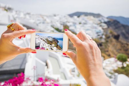 Private Captivating Santorini Highlights Tour inc. tastings