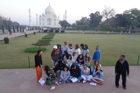 Taj Mahal Sunset Private Day Tour from Delhi with Guide