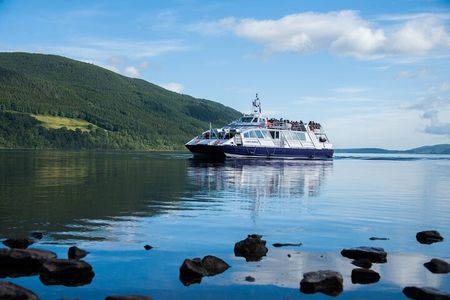Loch Ness and Caledonian Canal 2-Hour Cruise from Dochgarroch