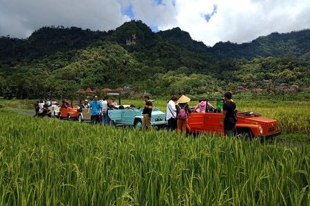Private Borobudur Village Trip By Volkswagen Safari
