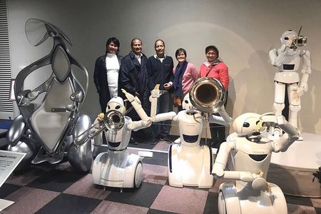 Guided Half-day Tour(AM) to Nagoya Castle & Toyota Commemorative Museum