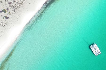 All-Inclusive catamaran Espiritu Santo Island Tour from Los Cabos