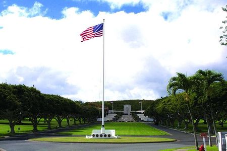 Pearl Harbor and Honolulu City Tour