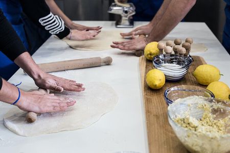 Cooking Class and Wine Pairing in Capri