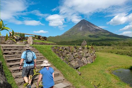 Arenal Volcano National Park Guided Hike