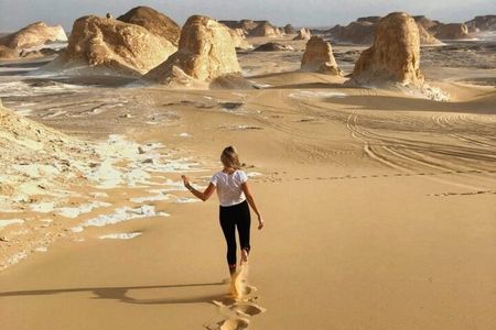 Private Camping Overnight Trip to Bahariya Oasis White Desert from Cairo