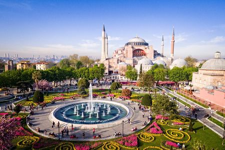 Istanbul: Full-Day Tour with Top Attractions from Hotels or Port