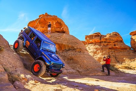 Off-Road Private Jeep Adventure in Moab Utah