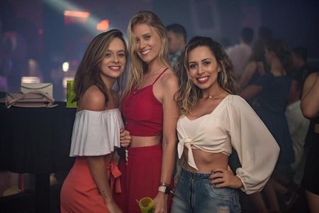 Mandala Club Cancun - Unlimited Drinks