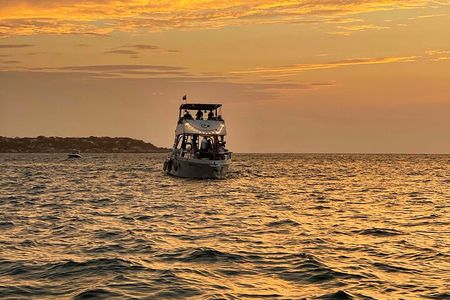 Sunset tour Sibarita Express 90 minutes with Open Bar