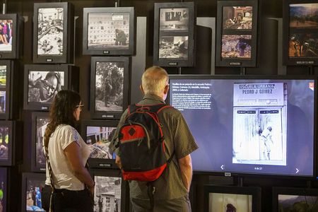 Private tour: The Escobar Years and Medellin's Social Transformation