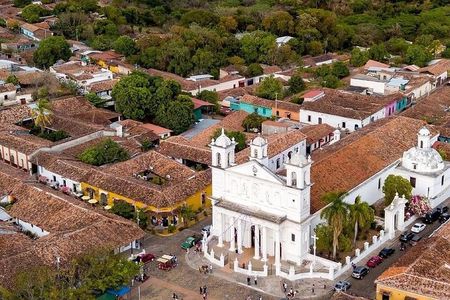 Combo Tour: Lake Ilopango boat Ride and Suchitoto colorful town