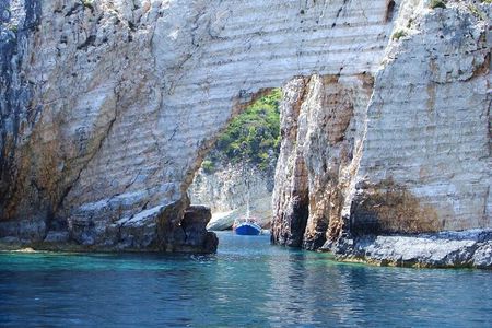 Zakynthos: Marathonisi, Cameo Island and Keri Caves Tour