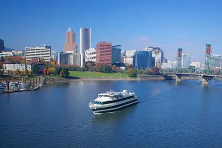 Happy Hour Sightseeing Cruise