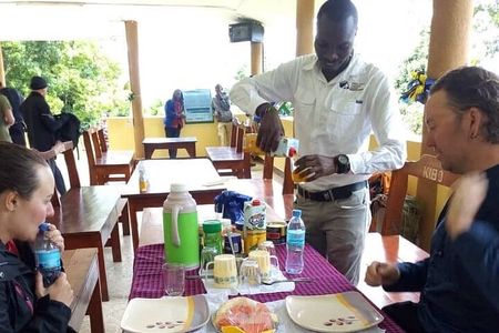 3 Days safaris Mid-Range Serengeti Tanzania